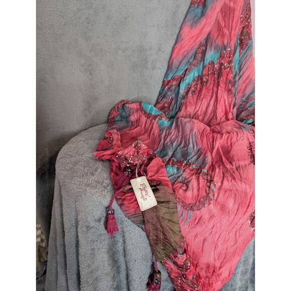 Beautiful Scarf Pink, blue, brown 39 x 67 NWT - Picture 3 of 5